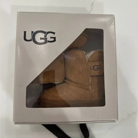 Ugg Baby Keelan Boots - Picture 5 of 6